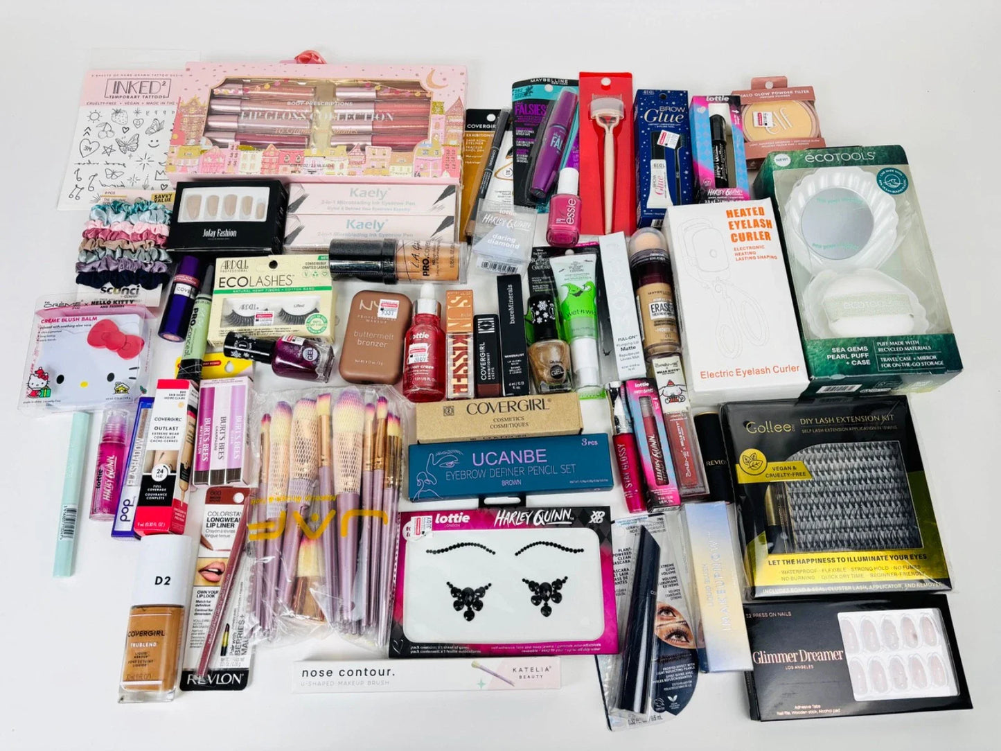 Mystery Beauty Box – 25 Name Brand Cosmetics (Random Assortment)